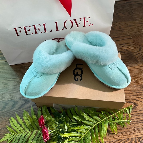 UGG Shoes - 🎉 NWB Ugg Coquette Slippers
